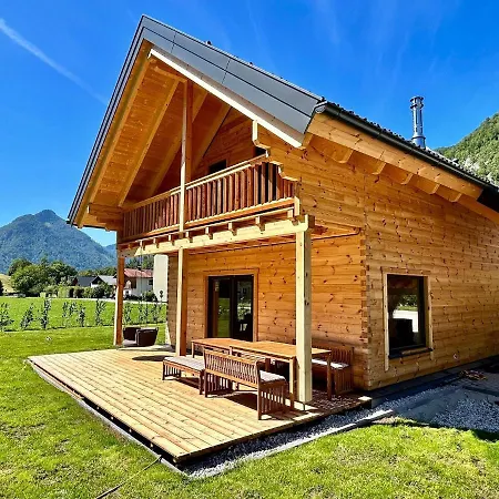 Das Gruenhaus - Dein Chalet In Gruenau Im Almtal Exterior photo